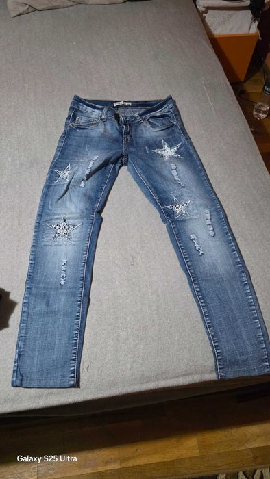 Дамски дънки различни видове