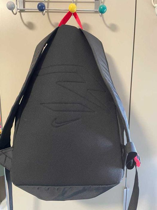 Спортна раница Nike