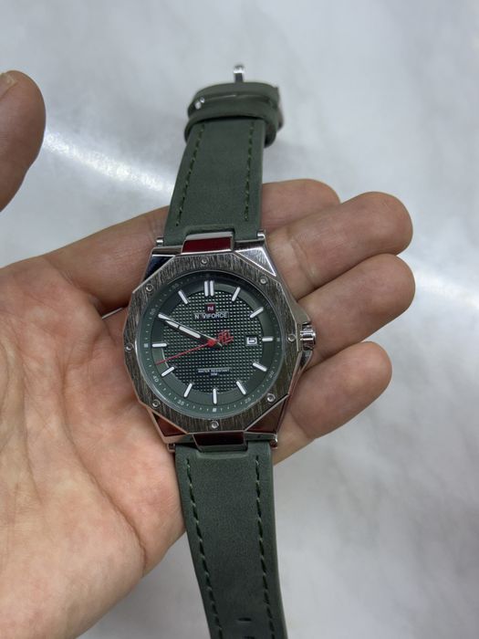 Soat Часы Qo’lsoati