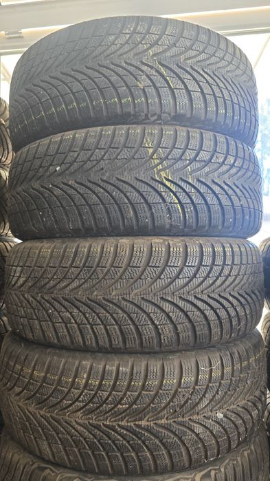 205 55 16 / 205/55R16 Seturi de 2 sau 4 buc, M+S