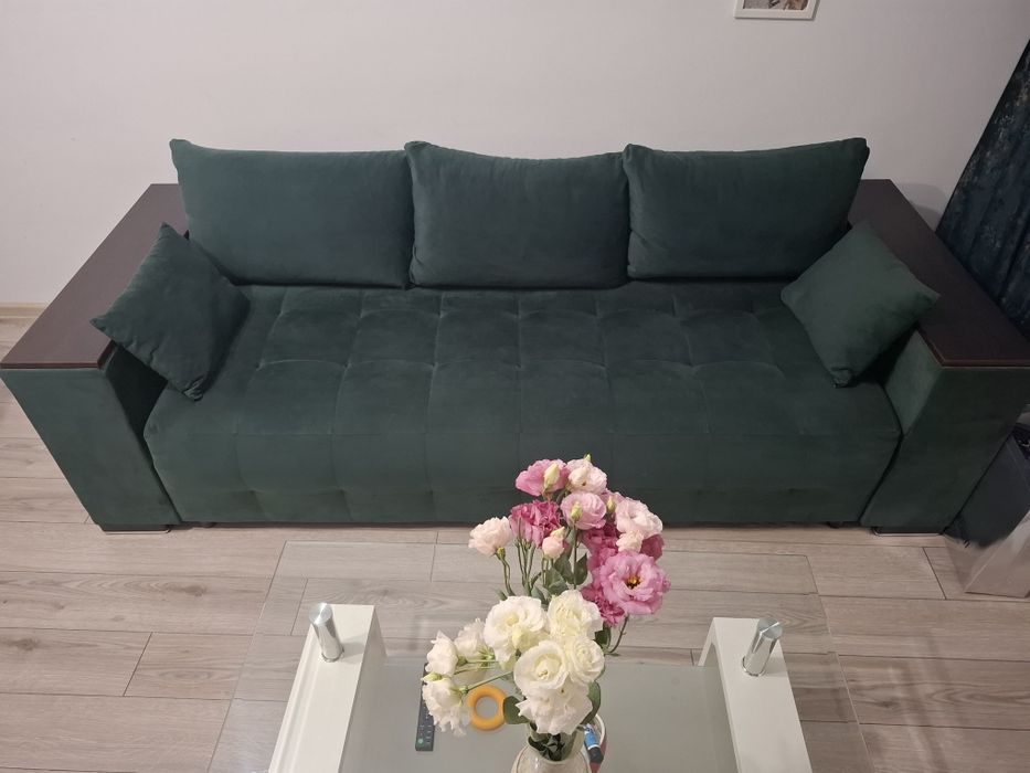 Canapea extensibila living 3 locuri catifea  verde ca noua
