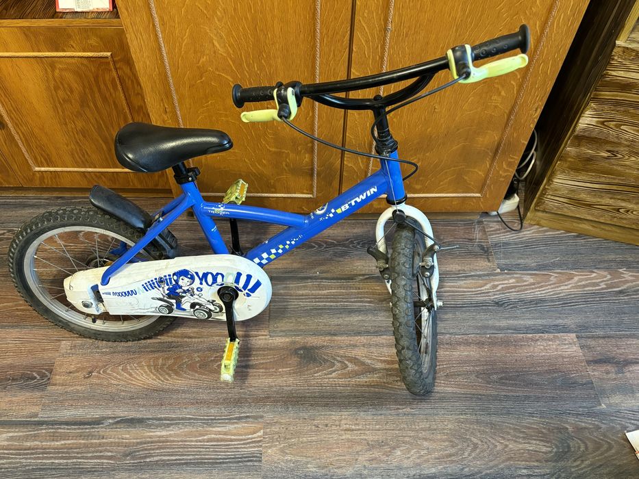 Bicicleta copii cu roti ajutatoare