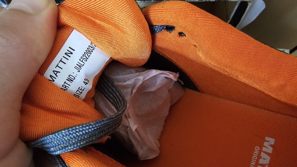 Кроссовки 42-43 Размер Новые