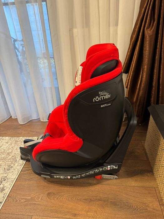 Vand scaun auto Britax romer rotativ cu picior