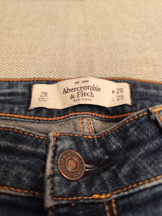 Дънки Abercrombie & Fitch