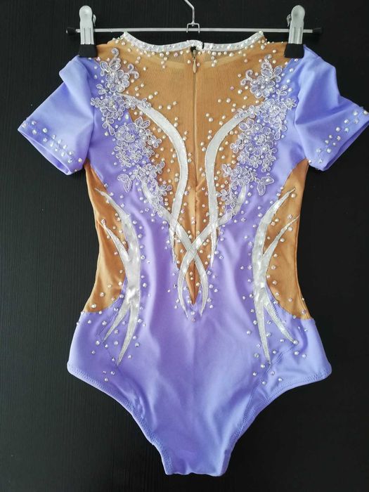 Трико ново за художествена гимнастика, танци за 7-8 години.