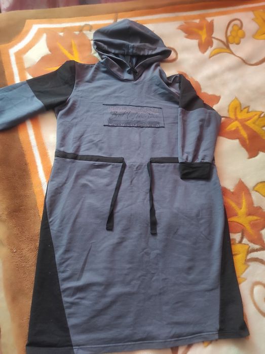 Продам платье новое