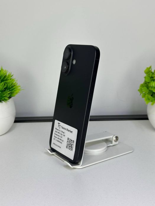 iPhone 16  в хорршем состояний