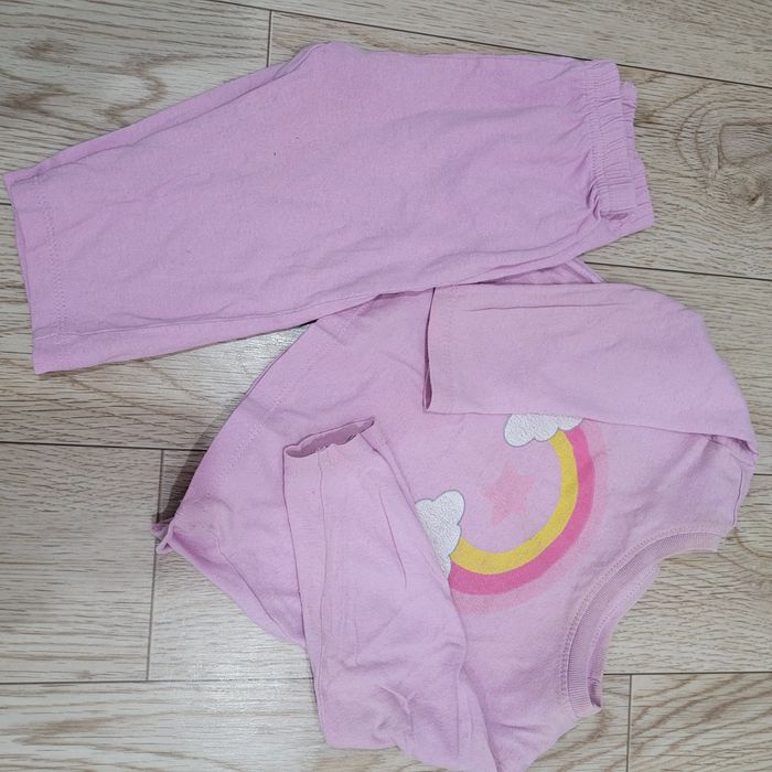 Отдам вещи на девочку