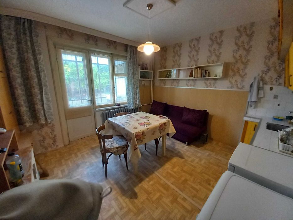 Дава се под наем Едностаен апартамент в Плевен, Сторгозия - 50 кв.м за 249.9 € - Снимка #13