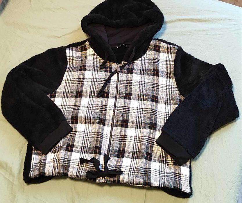 Суичър дрехи 20 - 30лв