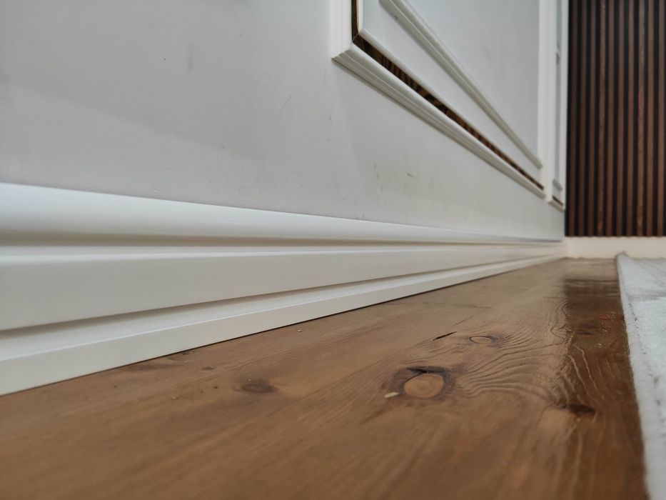 Плинтус из МДФ с LED подсветкой и без