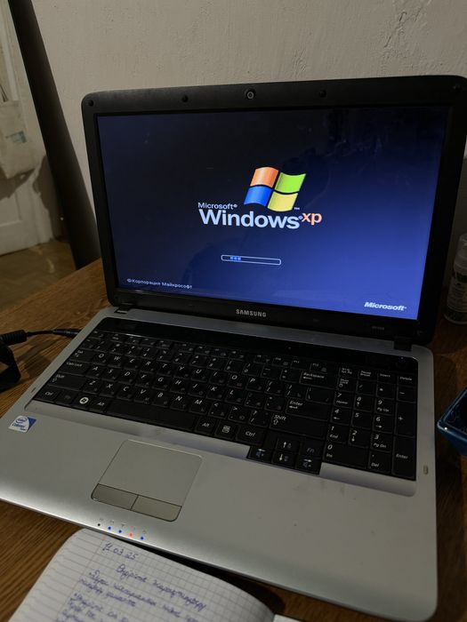 Ноутбук samsung RV508
