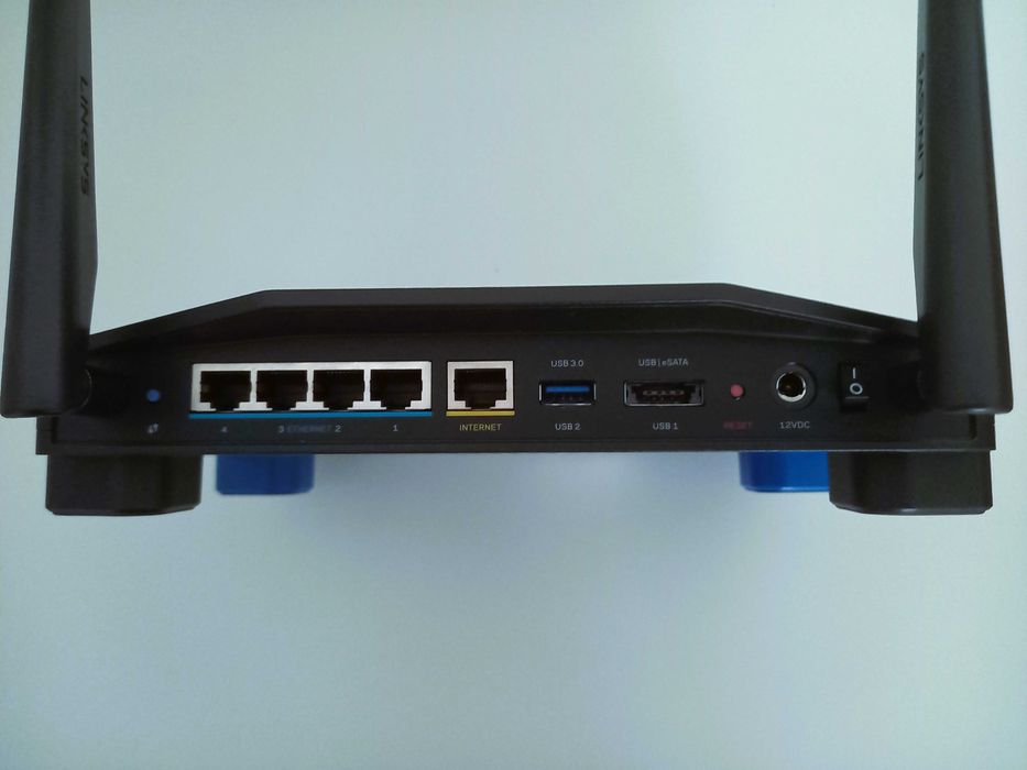 Рутер Linksys WRT1200AC