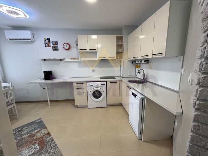 Продава се Двустаен апартамент в к.к. Слънчев бряг - 60 кв.м за 740 €/кв.м - Снимка #5