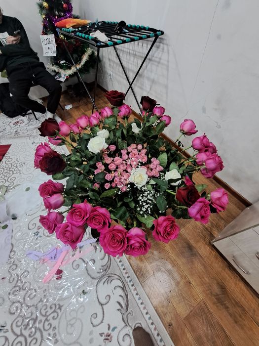 Продам розы срочно