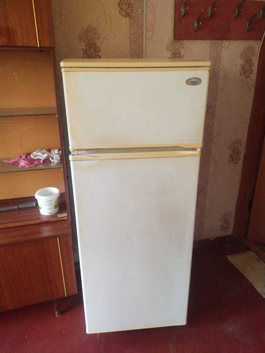 Продаётся мебель б/у, недорого.