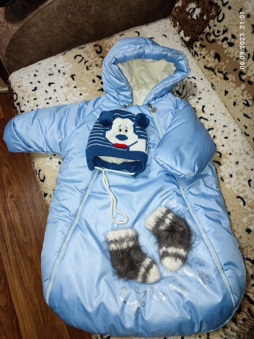 Продам конверт на выписку