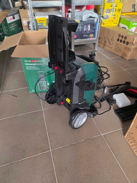 BOSCH UniversalAquatak 135, Masina de spalat de înaltă presiune, 1.900 W, 135 bar, 450 l/h