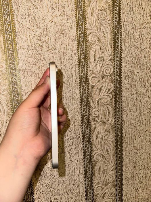 IPhone 13 sotiladi 128gb