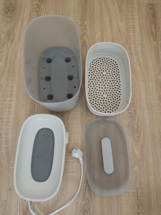 Електрически стерилизатор Philips Avent - Advanced + подарък контейнери за кърма