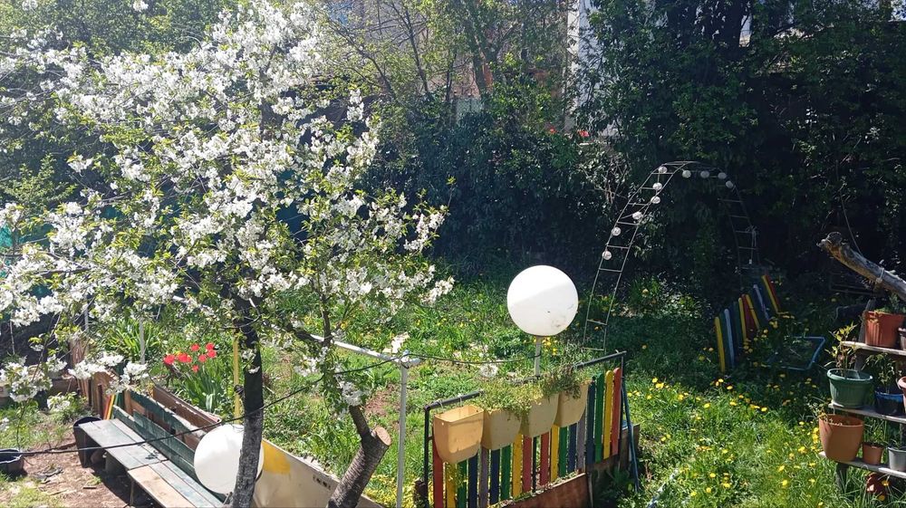 Масивна четириетажна къща с гараж и градина, Ралица