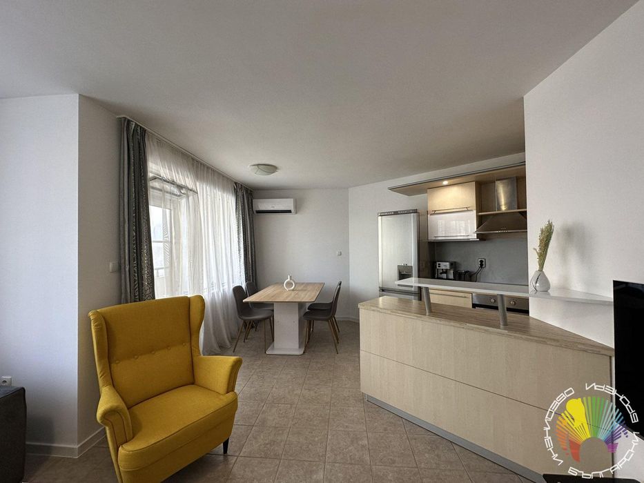 Дава се под наем Тристаен апартамент в Бургас, Лазур - 110 кв.м за 800 € - Снимка #3