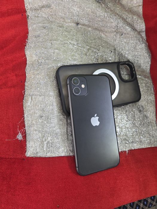 Iphone 11.  128gb