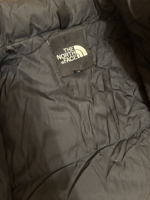 Продам  куртку …………………..