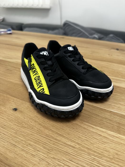 Детски обивки DKNY