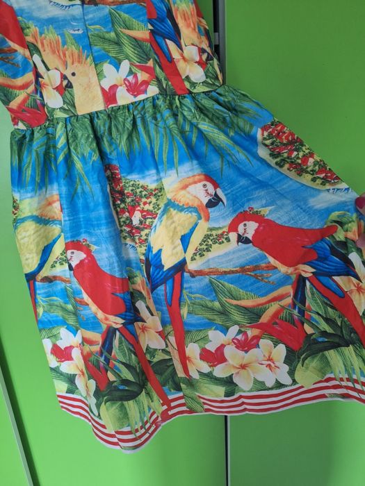 Rochie mărimea S, gen Dolce Gabbana, Zara, Desigual H&M, în bretele