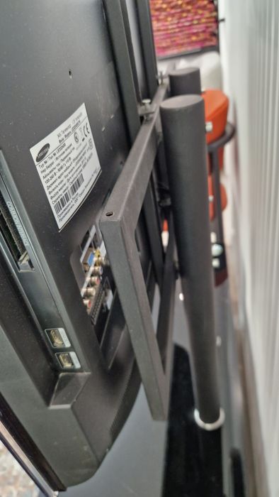 Срочно продаётся подставка под телевизор