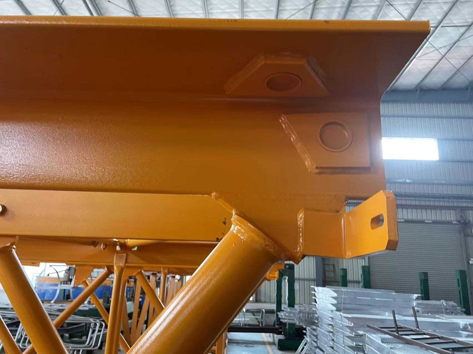 Башенный кран QTZ125 FM6015-6