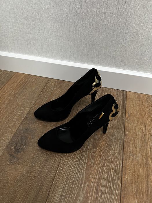 Туфли замшевые Loriblu 36,5