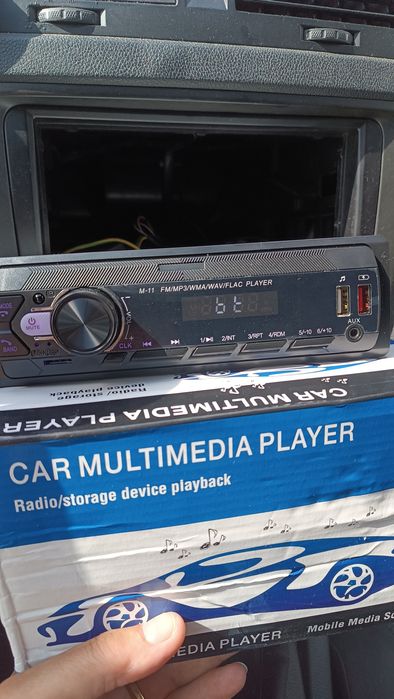 Radio autoturism nou