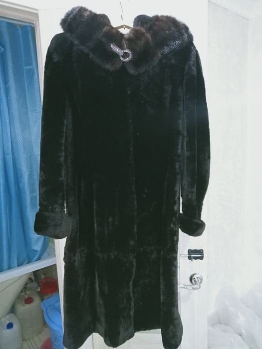 Продам цигейковую шубу