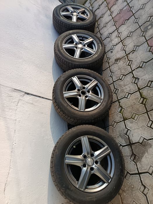 Диски с резиной от Тойота