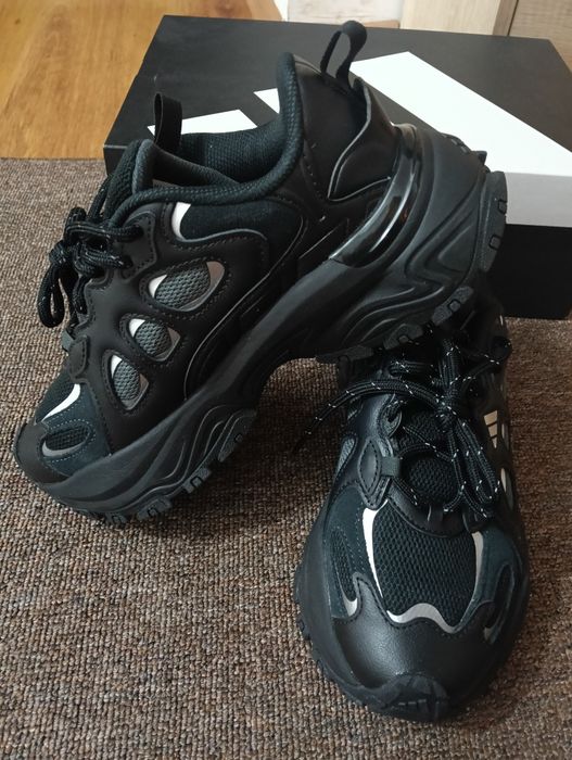 Adidas noi mărimea 36.5