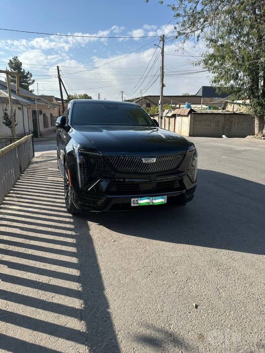 cadillac escalade iq 1000