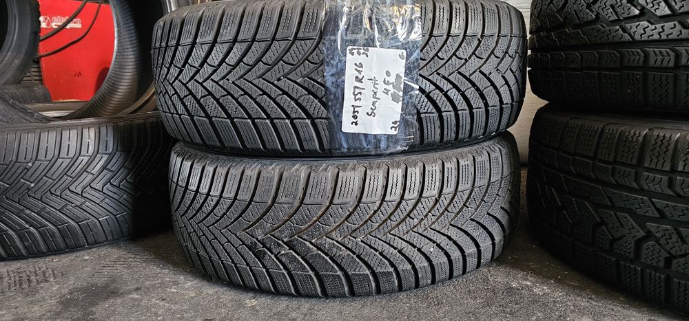 185 60 R 15 Goodyear iarna