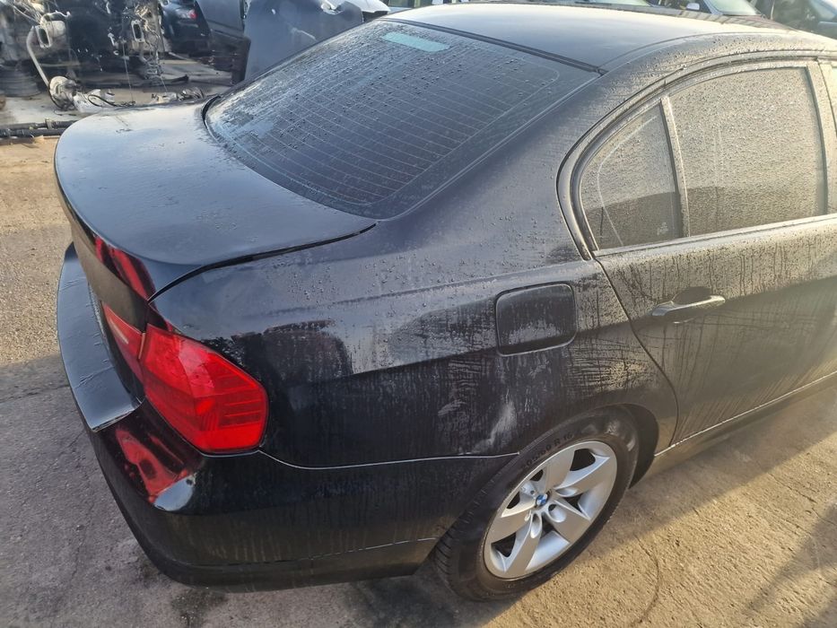 Dezmembram BMW E90 Facelift 2011 2.0d N47D20C Manual