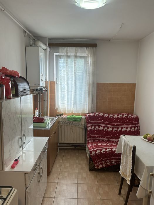Chirie apartament 2 camere