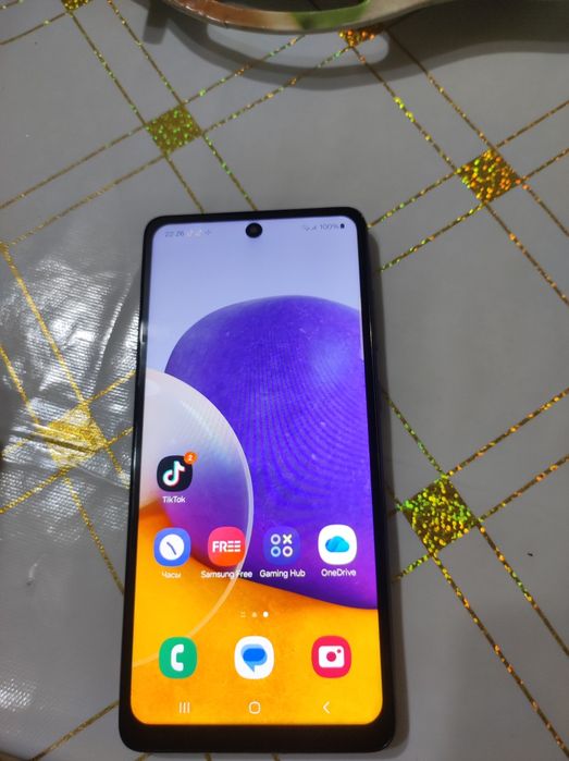 Продам Samsung A72