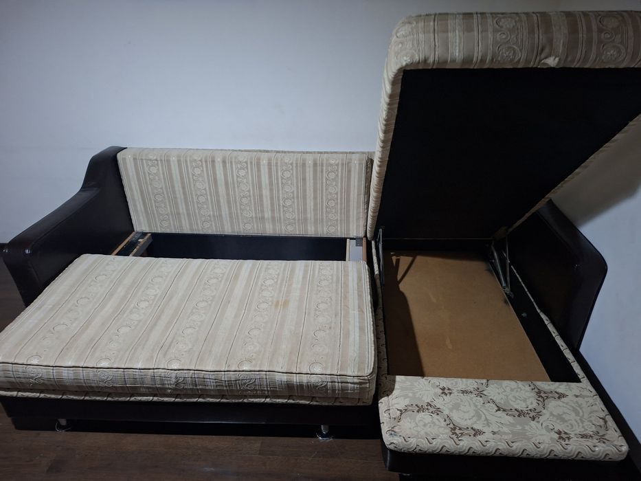 Продаётся диван  2хспальный