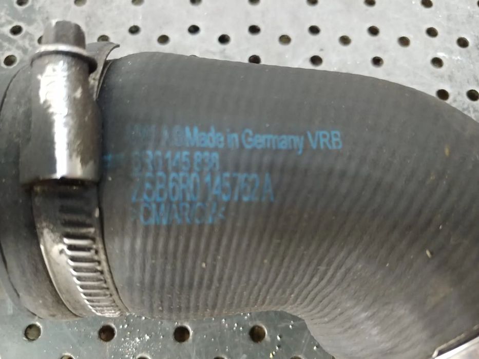 furtun tubulatura cu senzor 1.6 tdi cay vw golf 6 skoda fabia 2 octavia 2 seat leon audi a3 8p  6r0145762a
