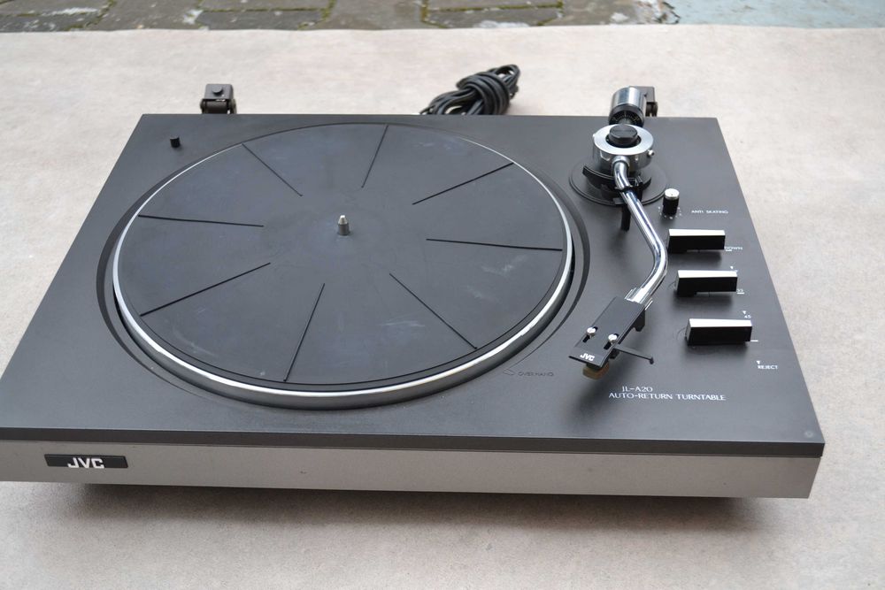 Pick up Jvc JL A 20
