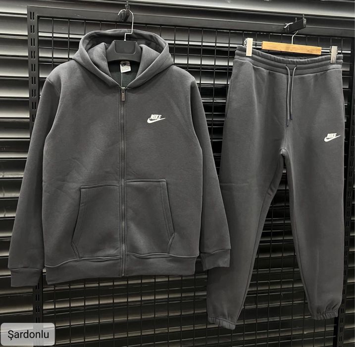 Мъжки Екип Nike Tech