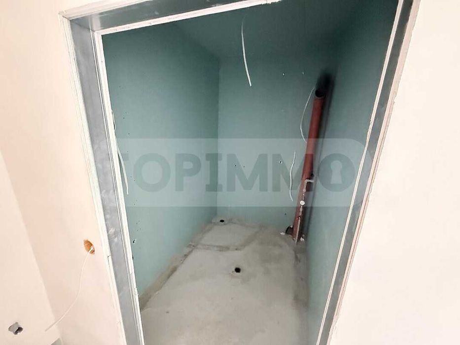 Тристаен апартамент с панорамна гледка в Балчик