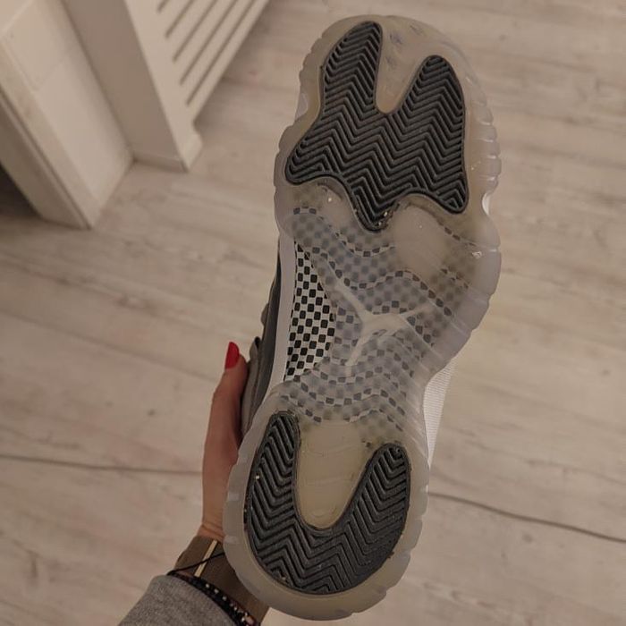 Jordan 11 cool grey