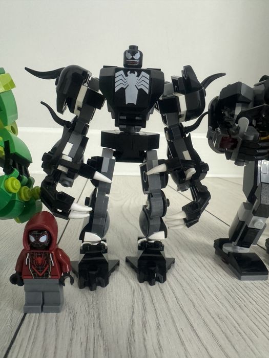 Продаю lego marvel